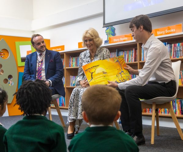 HMQ with LLT & librarian.jpg