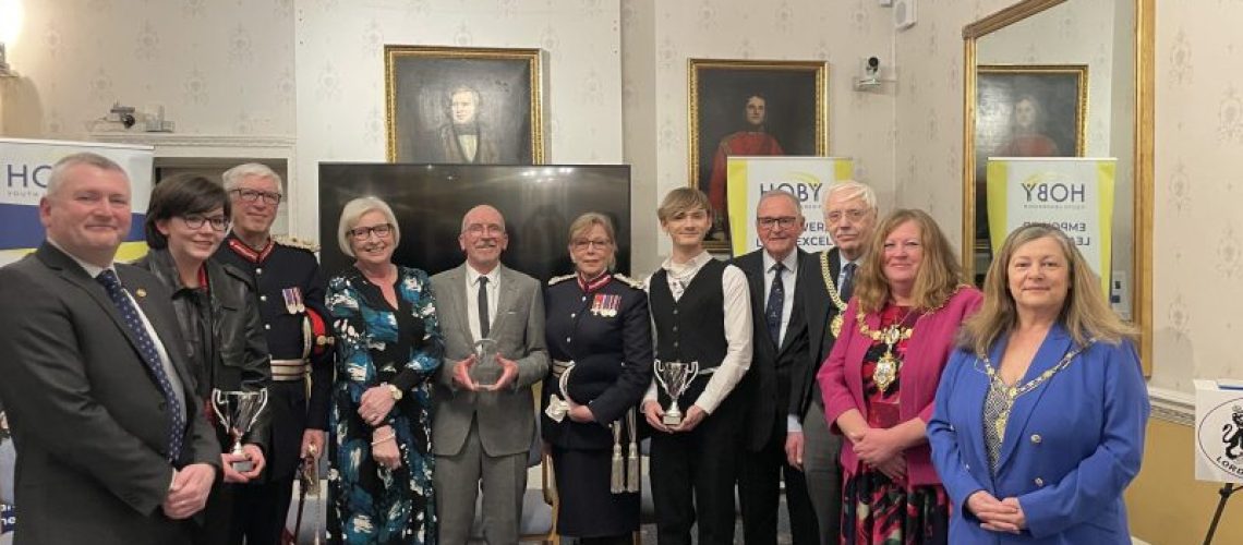 Hoby Horseshoe Hoby Horseshoe