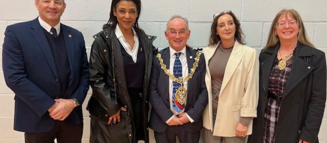 Little Centre with Mayor